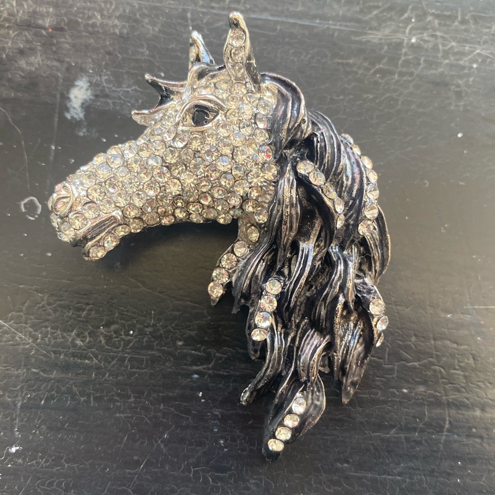 vintage horse rhinestone pin